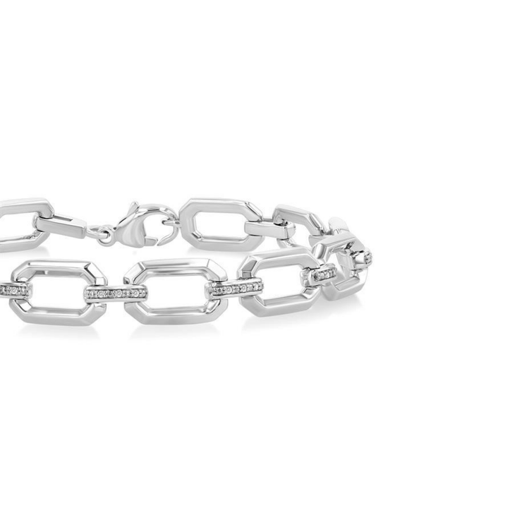 Polished Sterling Silver Bold 0.10ct Diamond Oval D-Link Bracelet, 7". Bichsel Jewelry in Sedalia, MO. Shop silver and diamond jewelry online or in-store!